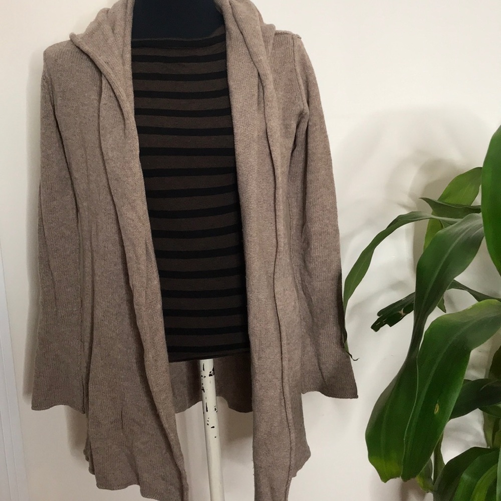 Vince hooded sweater coat size small